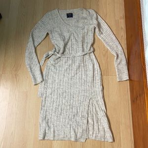 A&F Sweater dress ! size Small